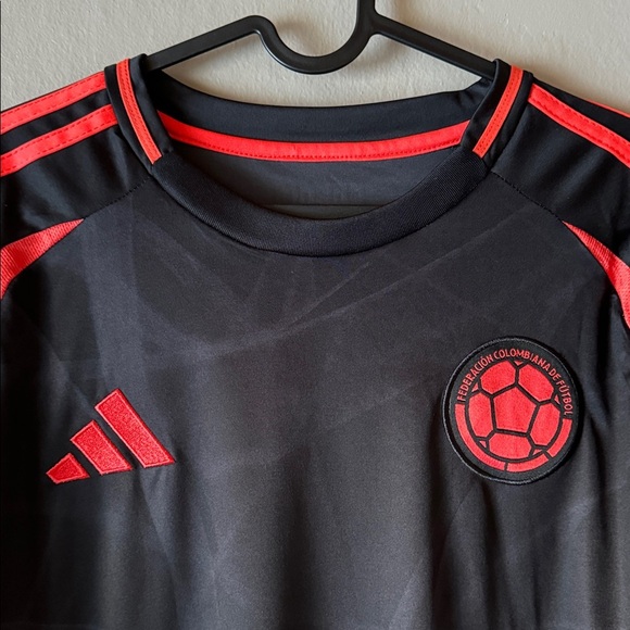 Adidas Colombia 2024-2025 Away Soccer Jersey - Picture 2 of 15
